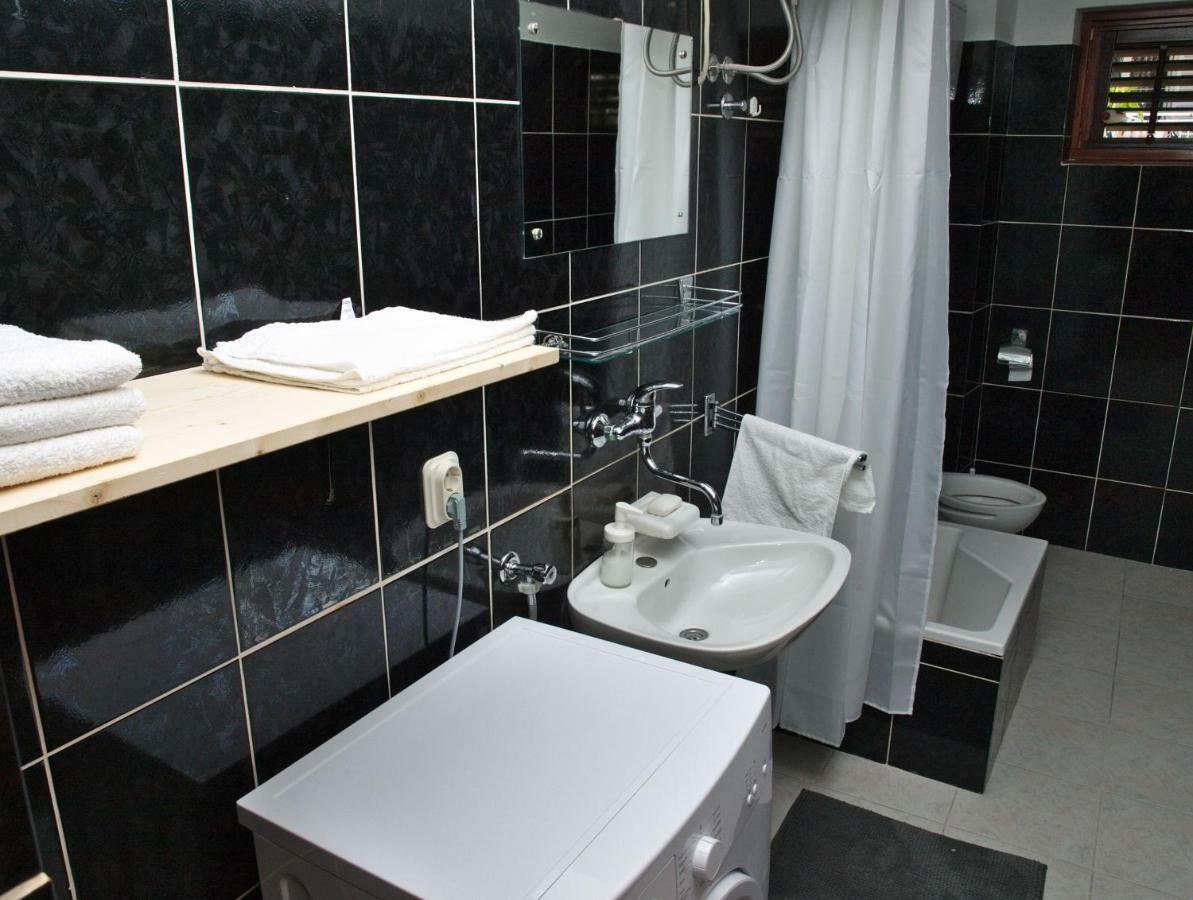Apartment Fjaka Split Buitenkant foto
